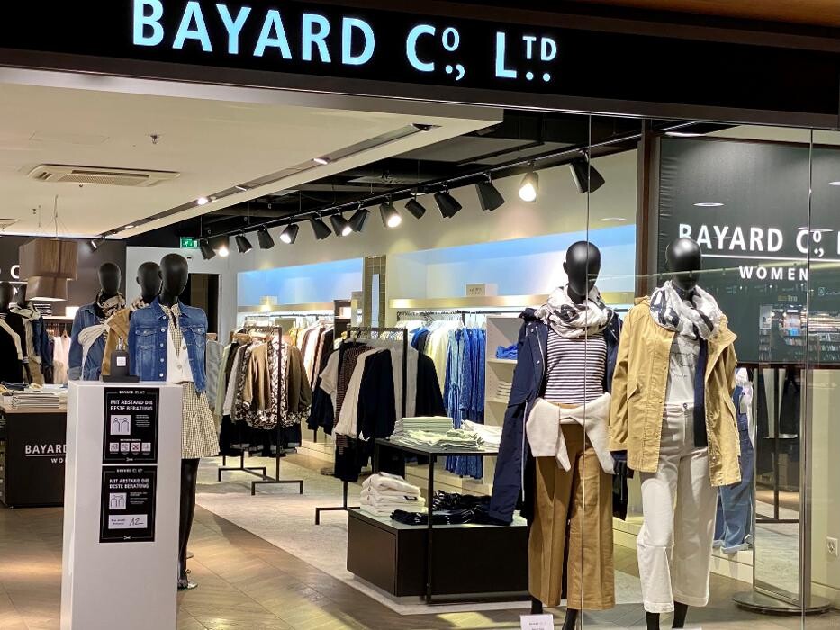 Bilder BAYARD CO LTD WOMEN AIRPORT