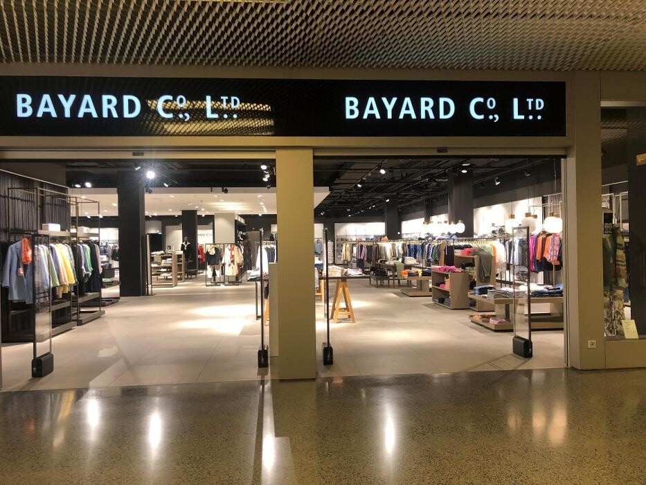 Bilder BAYARD CO LTD ILLUSTER