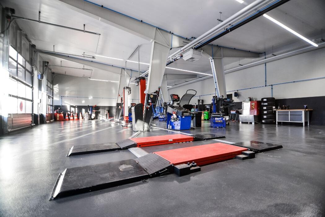 Bilder Euromaster Uvrier