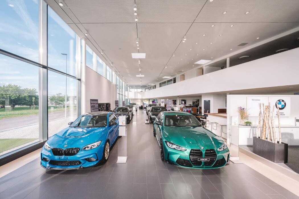 Bilder DIMAB Payerne - Concessionnaire BMW, ALPINA et Point Service MINI
