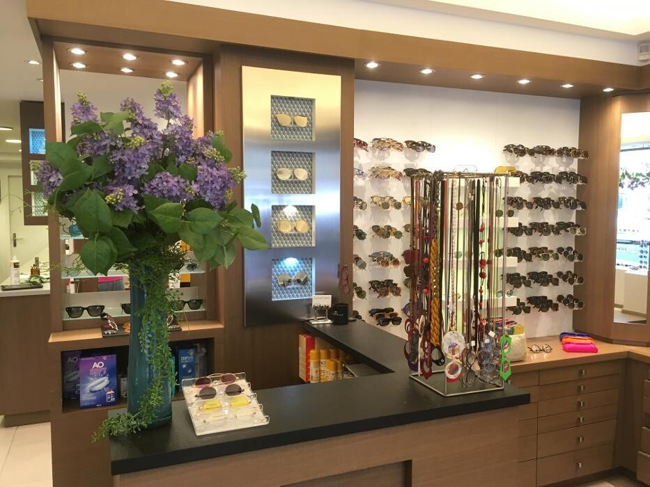 Bilder Fouchault l'Opticien : Montures originales et marques exclusives