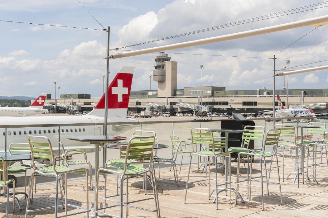 Bilder Sportsbar & Terrasse