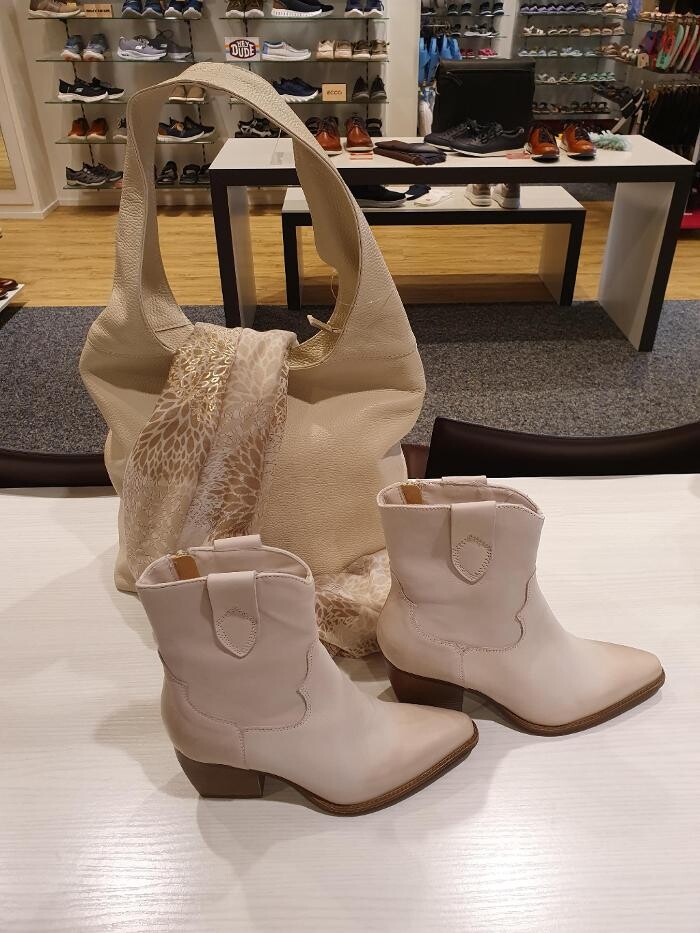 Bilder Tiefenbacher Schuhe