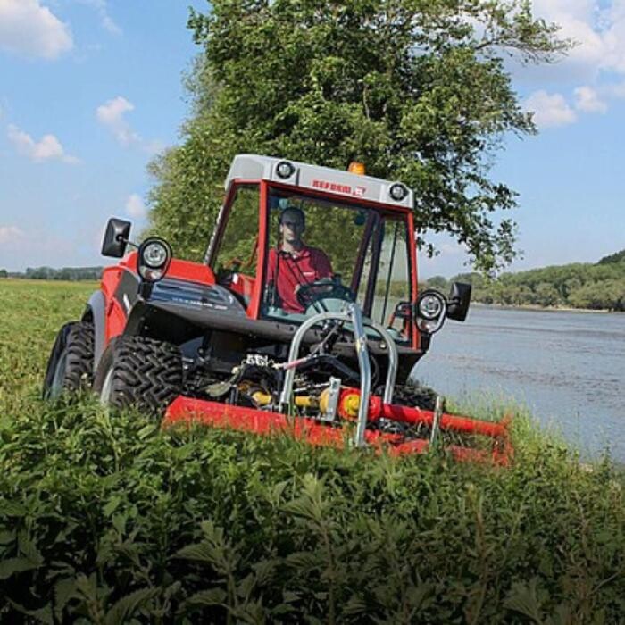 Bilder Lauber machines agricoles Sàrl