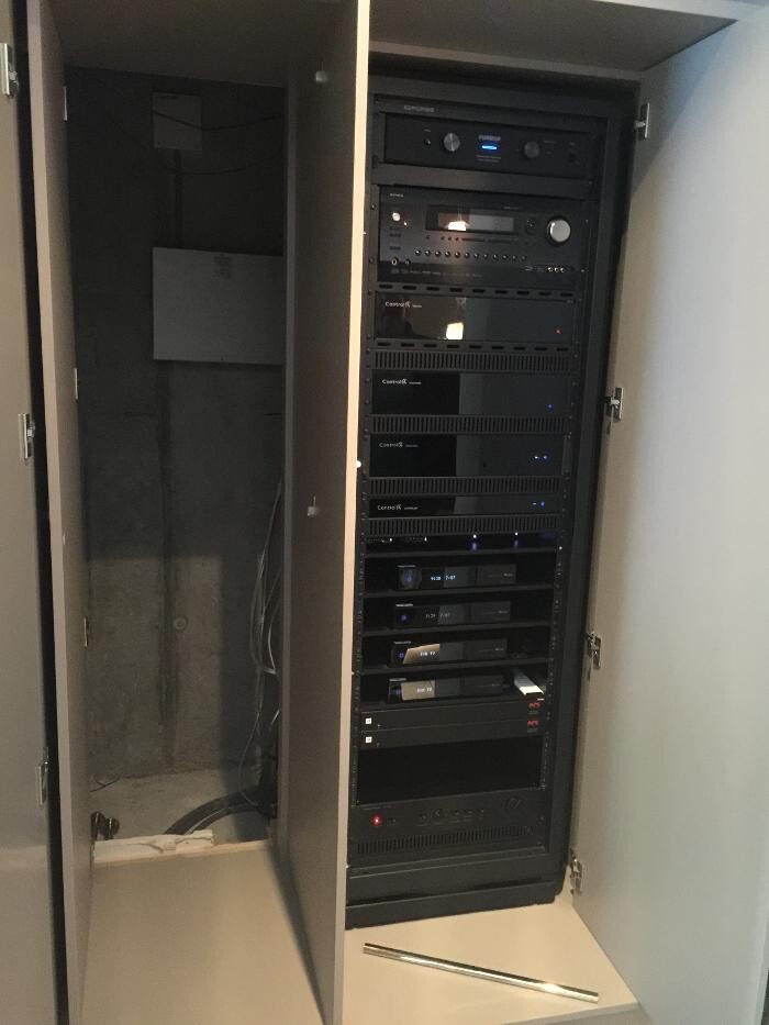 Bilder HOME TECH SUPERVISION | Engineering Consulting Audiovisual & Home Automation Integrator