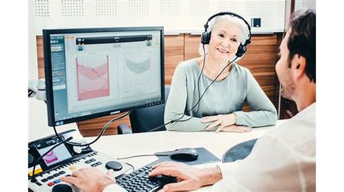 Bilder Neuroth Hörcenter AG