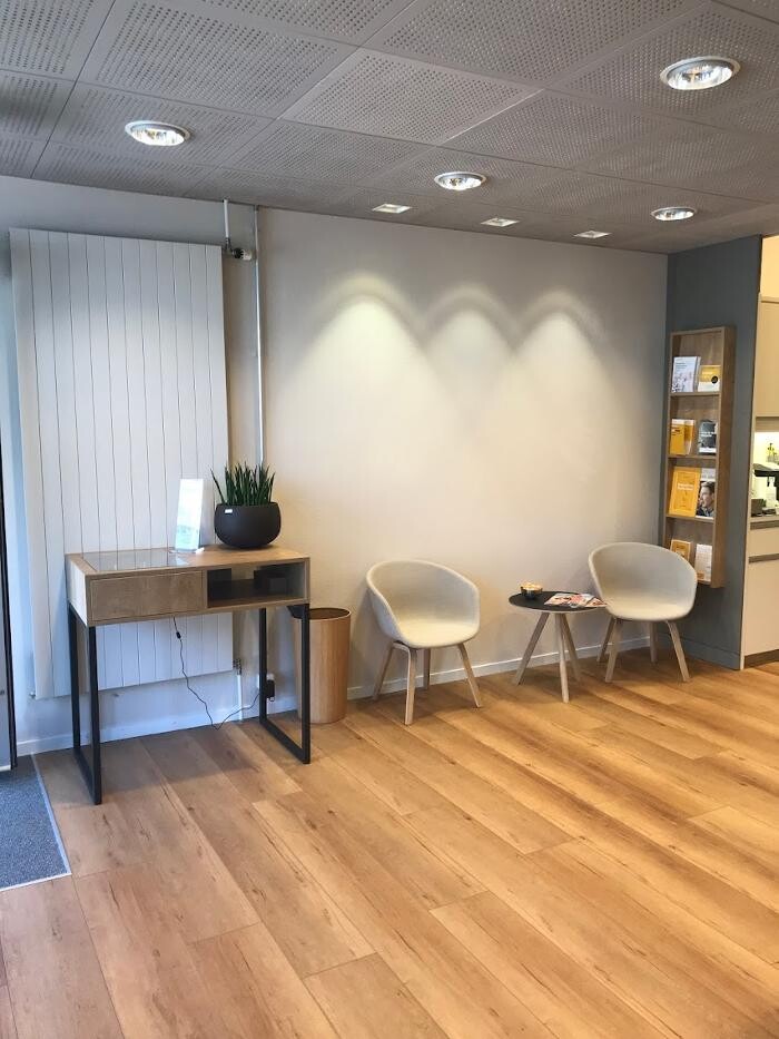 Bilder Neuroth Hörcenter AG - Hörgeräte und Gehörschutz