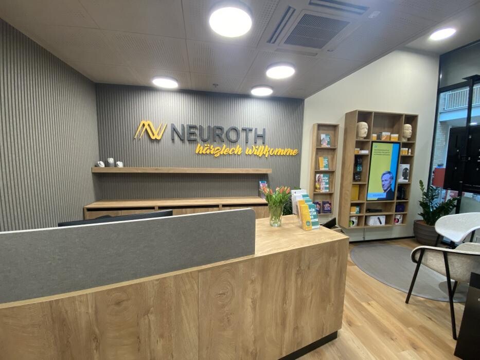 Bilder Neuroth Hörcenter AG - Hörgeräte und Gehörschutz