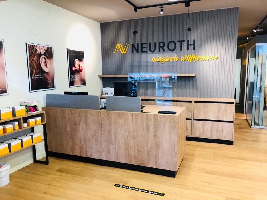 Bilder Neuroth Hörcenter AG - Hörgeräte und Gehörschutz