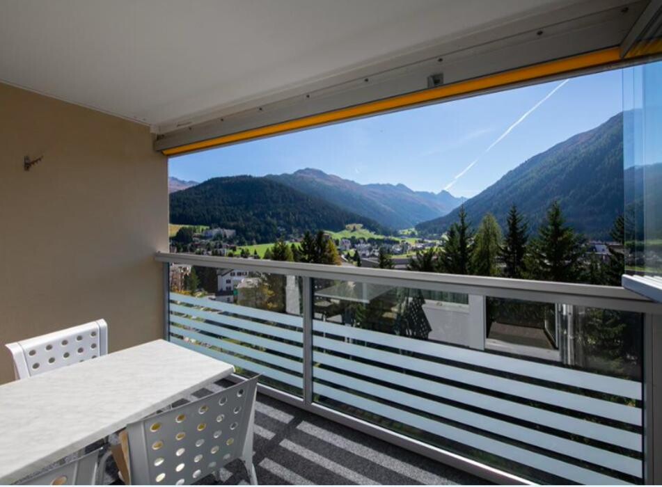 Bilder Ferienwohnung Jenatsch