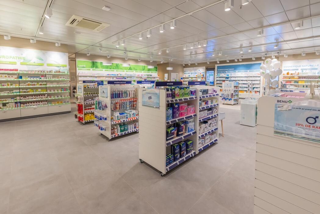 Bilder BENU Pharmacie La Chaux-de-Fonds Eplatures