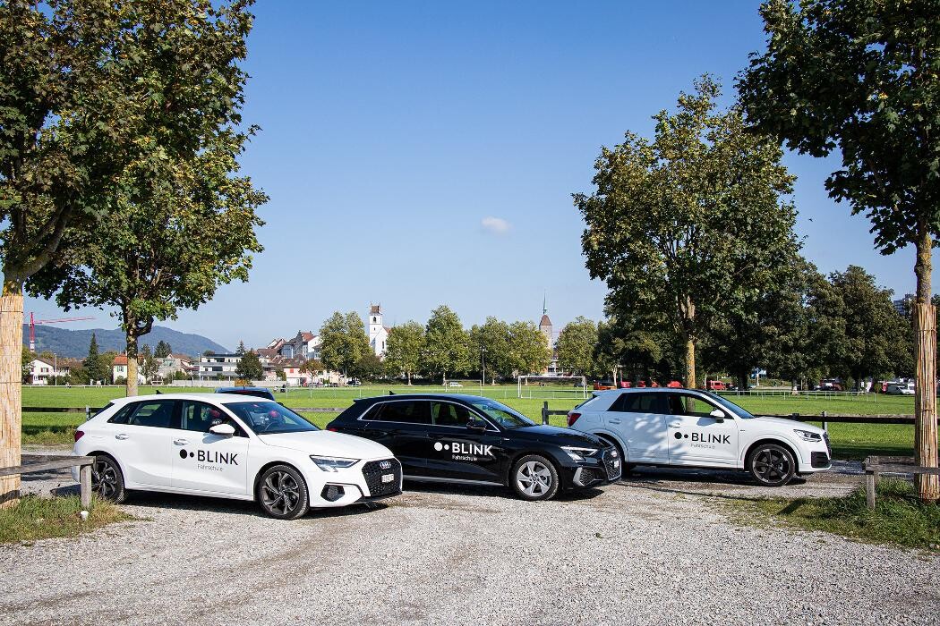 Bilder BLINK Fahrschule Baden - Fahrstunden, Motorrad Grundkurse, VKU