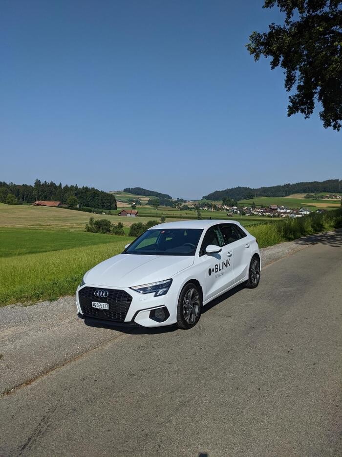 Bilder BLINK Fahrschule Bern - Fahrstunden, Motorrad Grundkurse, VKU