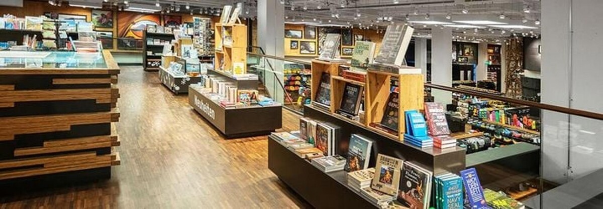 Bilder Transa Books ZH by Orell Füssli