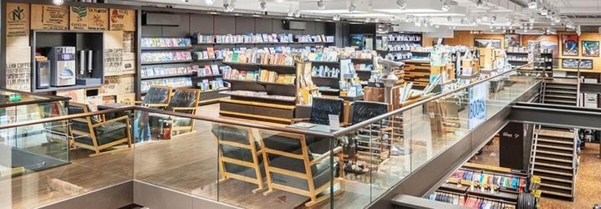 Bilder Transa Books ZH by Orell Füssli