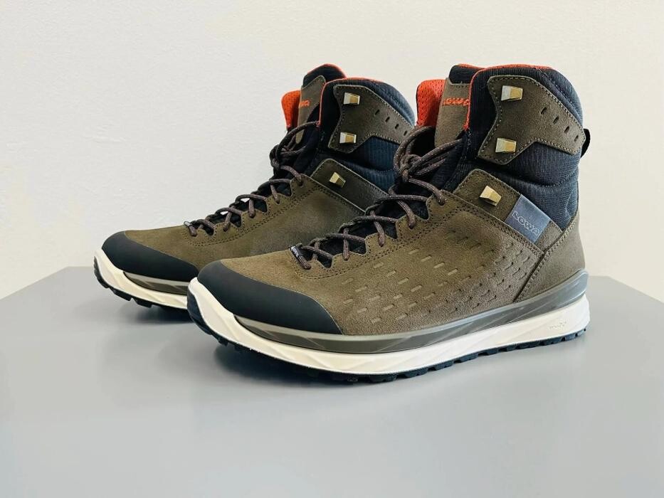 Bilder OrthoTech SA