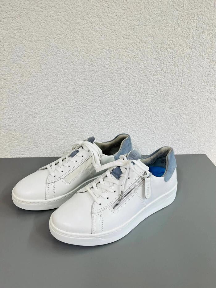 Bilder OrthoTech SA