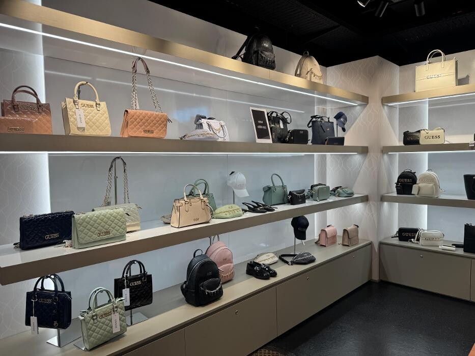 Bilder Fashion Fish Outlet