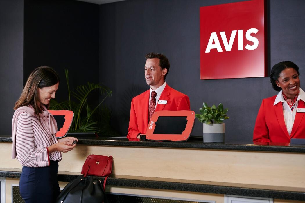 Bilder Avis Autovermietung - Flughafen Basel