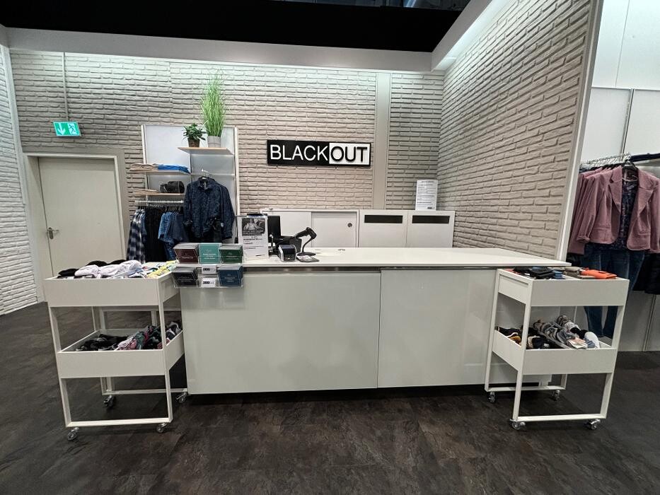 Bilder BLACKOUT