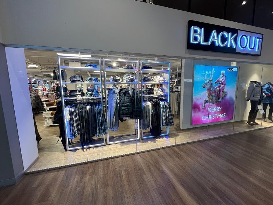 Bilder BLACKOUT