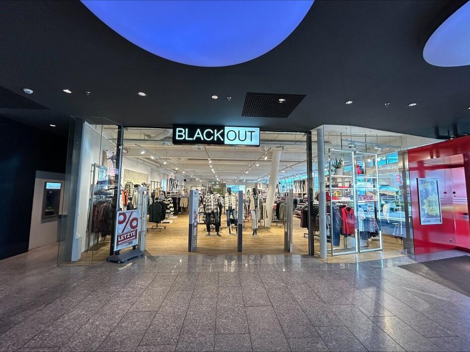 Bilder BLACKOUT