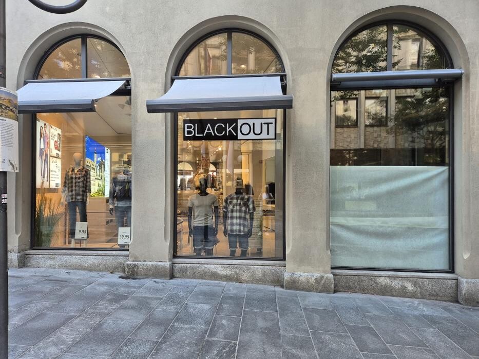 Bilder BLACKOUT