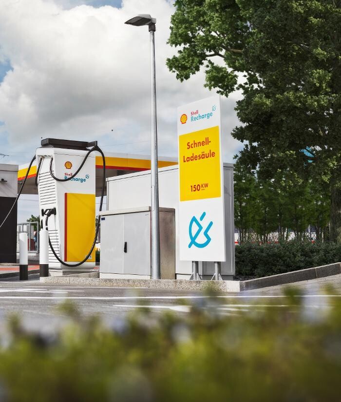 Bilder Shell Recharge Charging Station