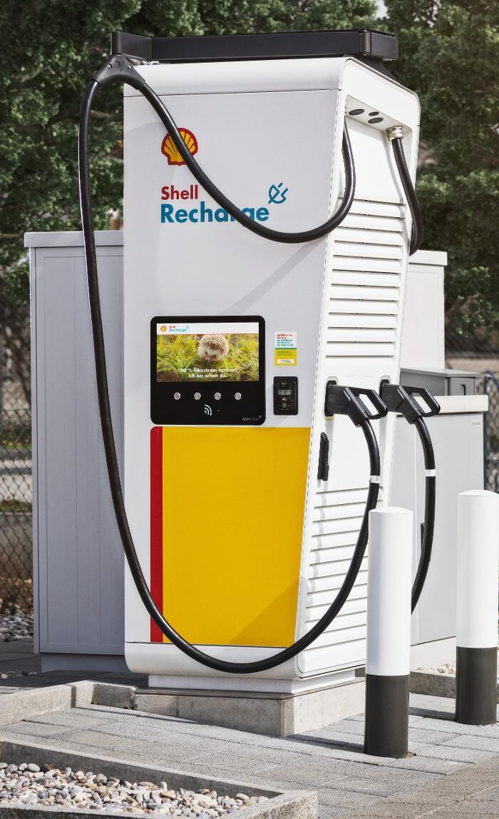 Bilder Shell Recharge Charging Station
