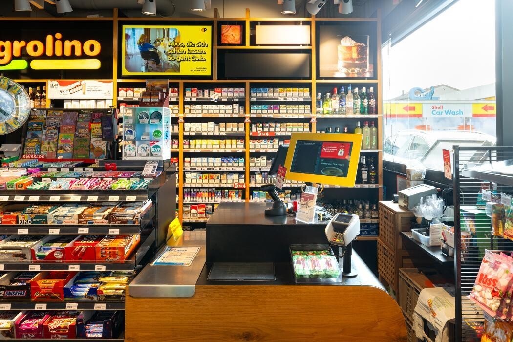 Bilder Shell Recharge Charging Station