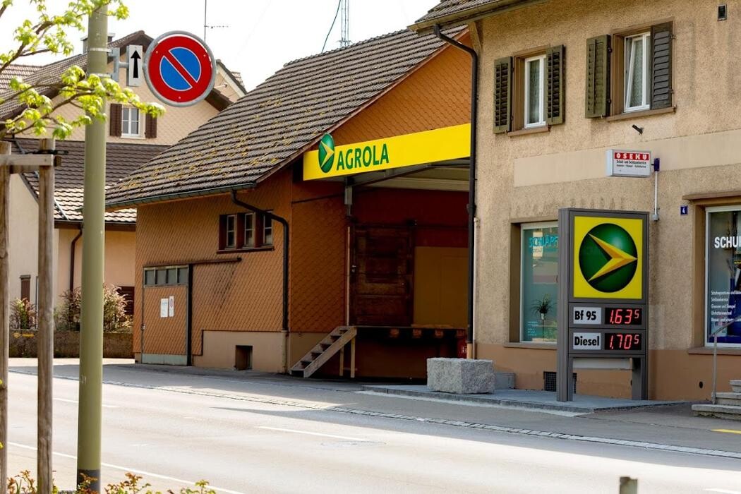 Bilder AGROLA