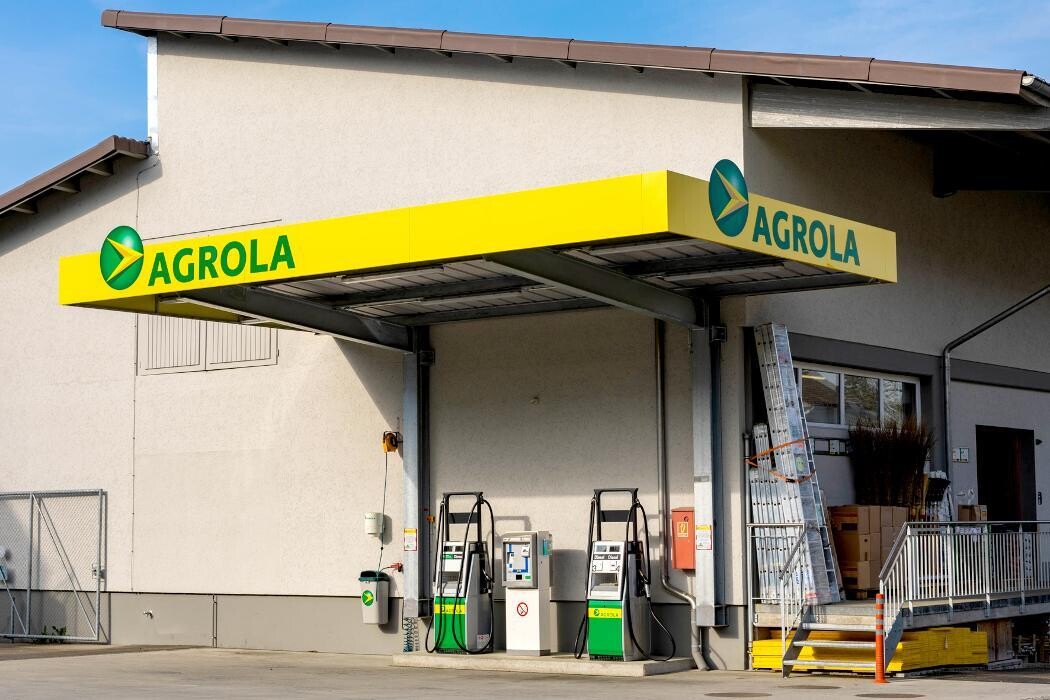 Bilder AGROLA