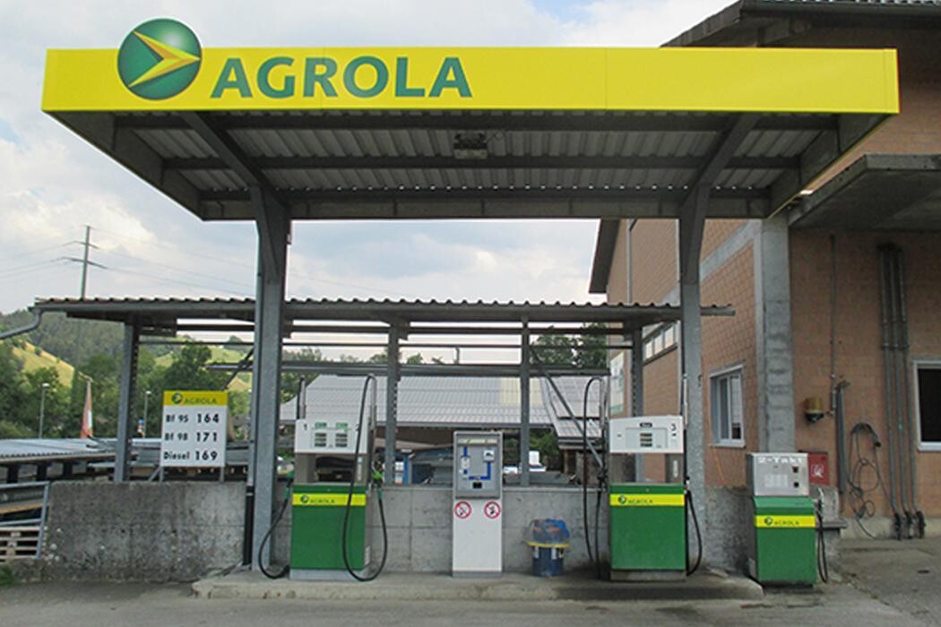 Bilder AGROLA