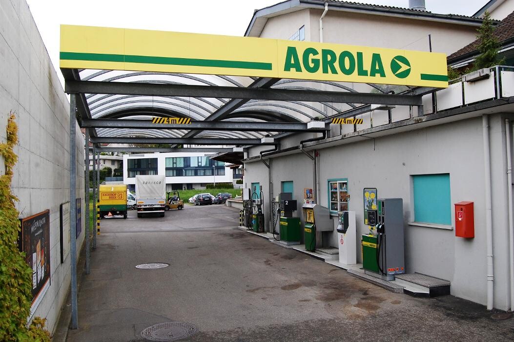 Bilder AGROLA