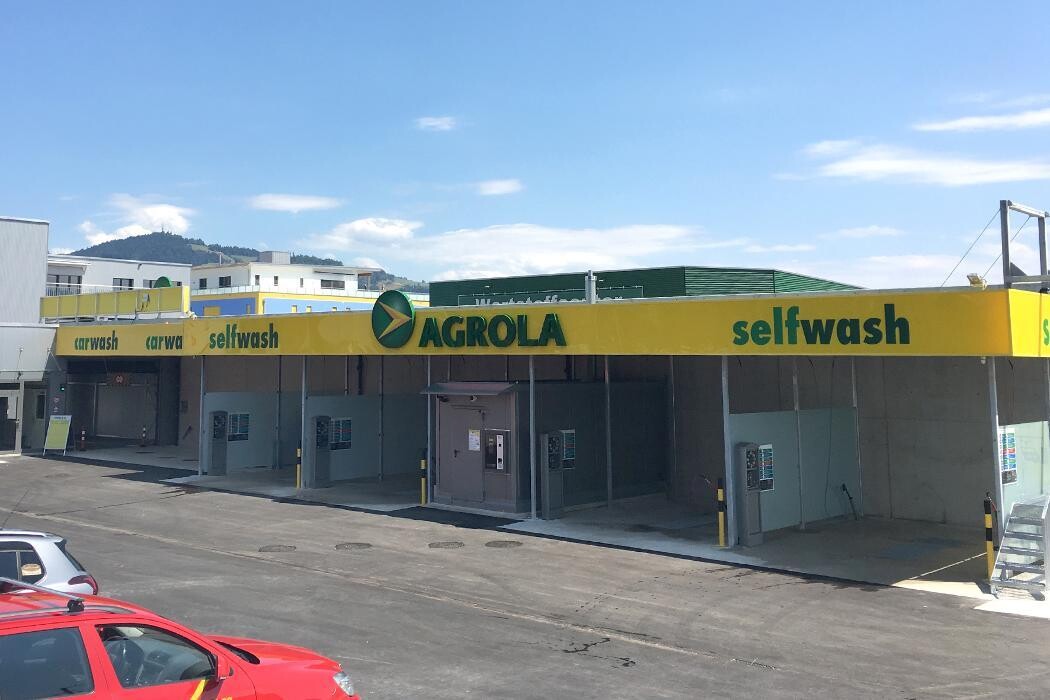 Bilder AGROLA CarWash