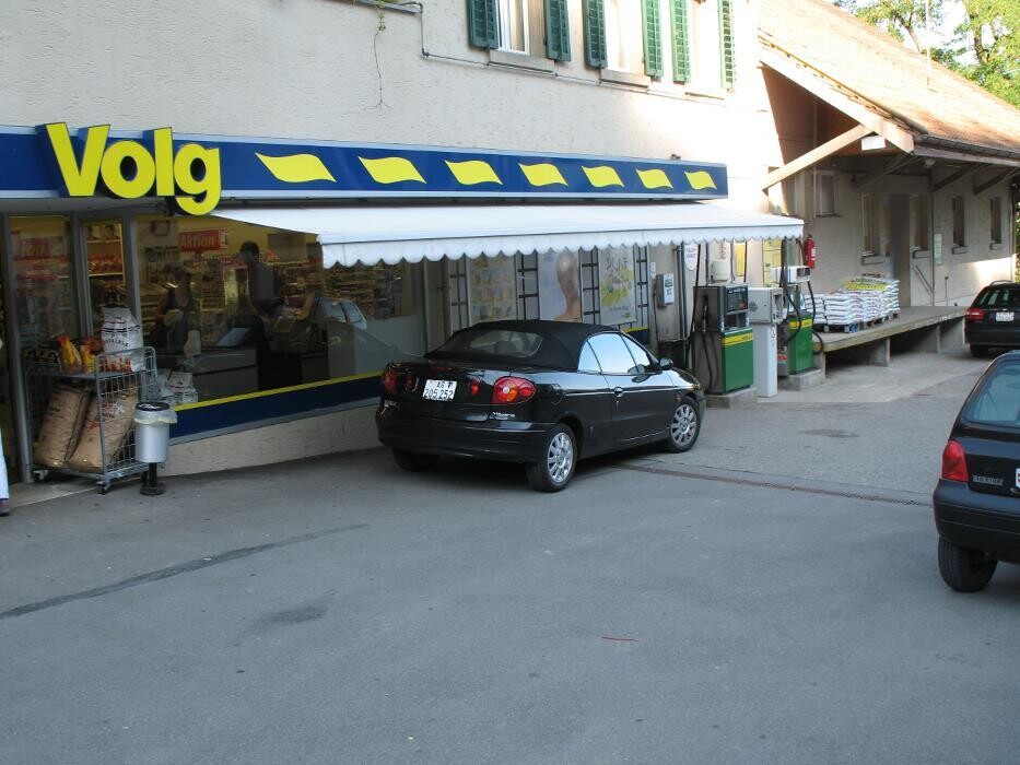 Bilder AGROLA