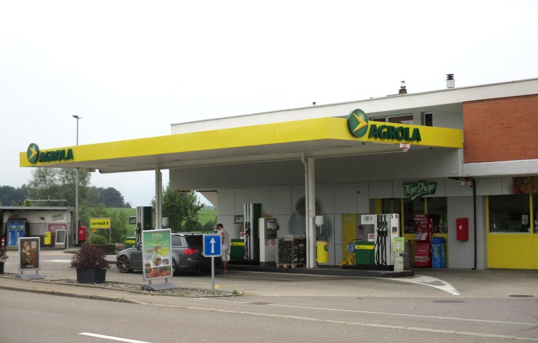 Bilder AGROLA TopShop & CarWash