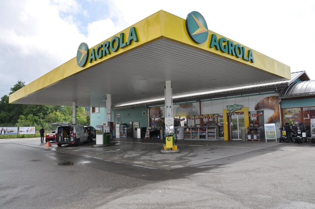 Bilder AGROLA TopShop & CarWash