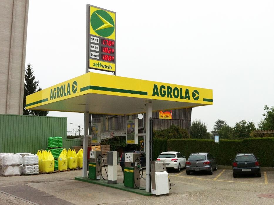 Bilder AGROLA