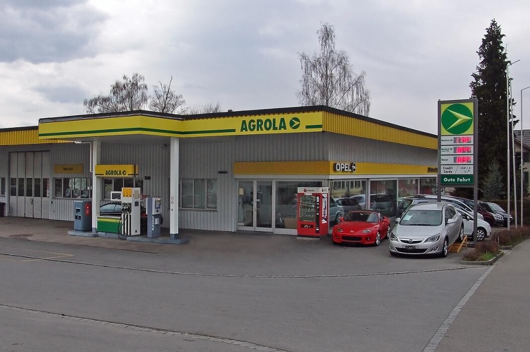 Bilder AGROLA