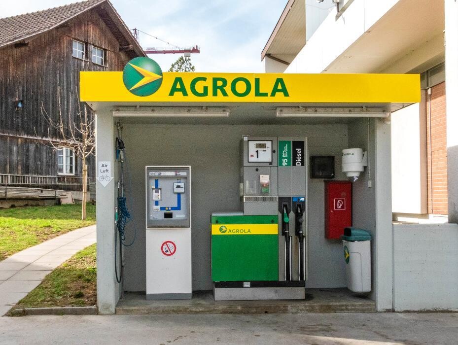 Bilder AGROLA