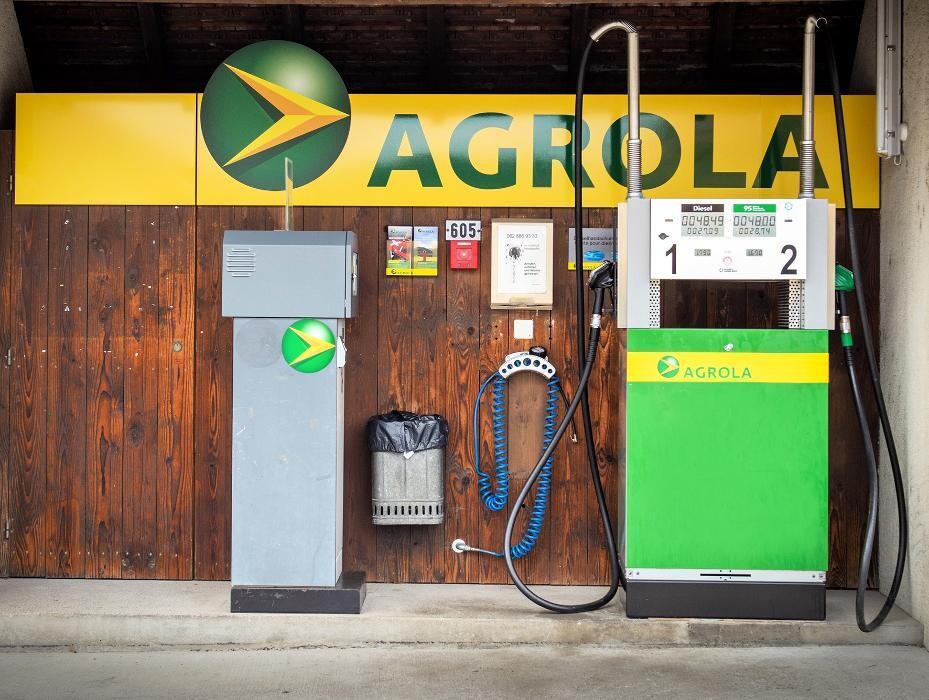 Bilder AGROLA