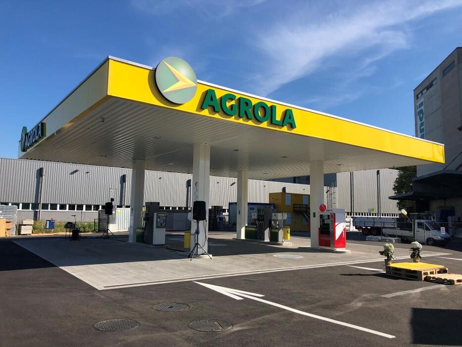 Bilder AGROLA