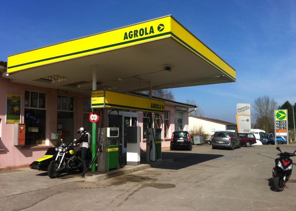 Bilder AGROLA