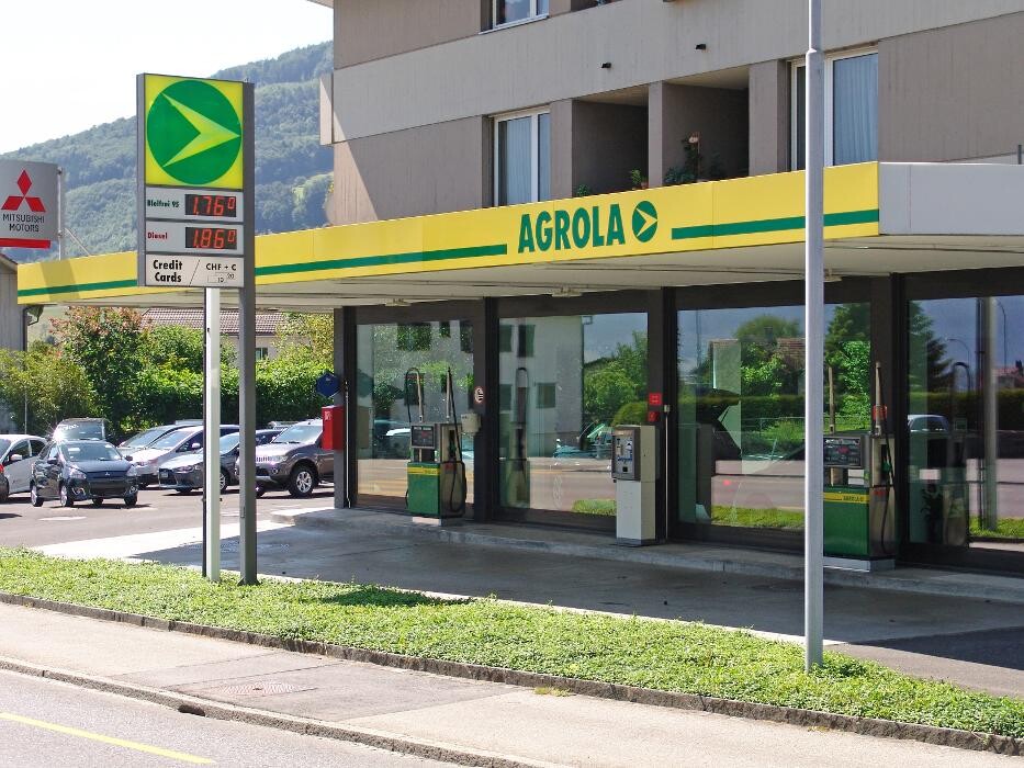 Bilder AGROLA