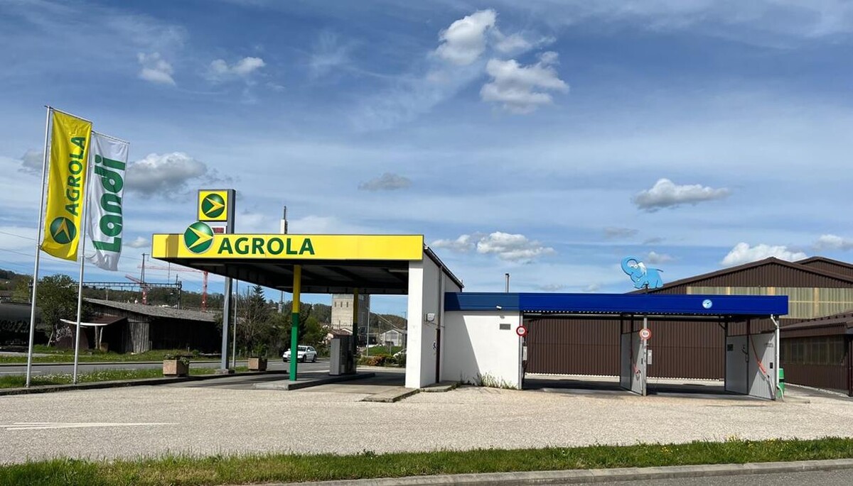 Bilder AGROLA