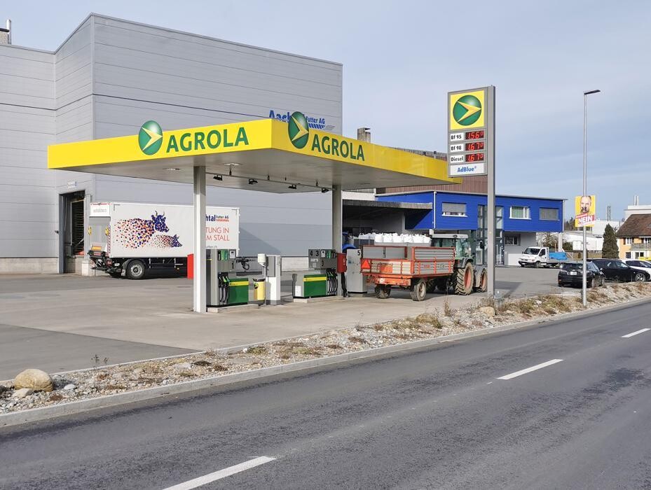 Bilder AGROLA