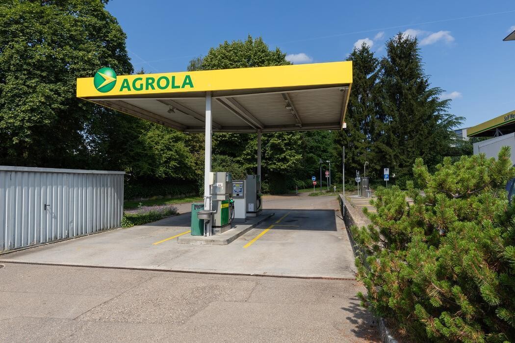 Bilder AGROLA