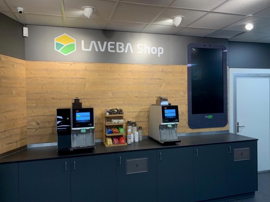 Bilder AGROLA Tankstelle & LAVEBA Shop Bennau