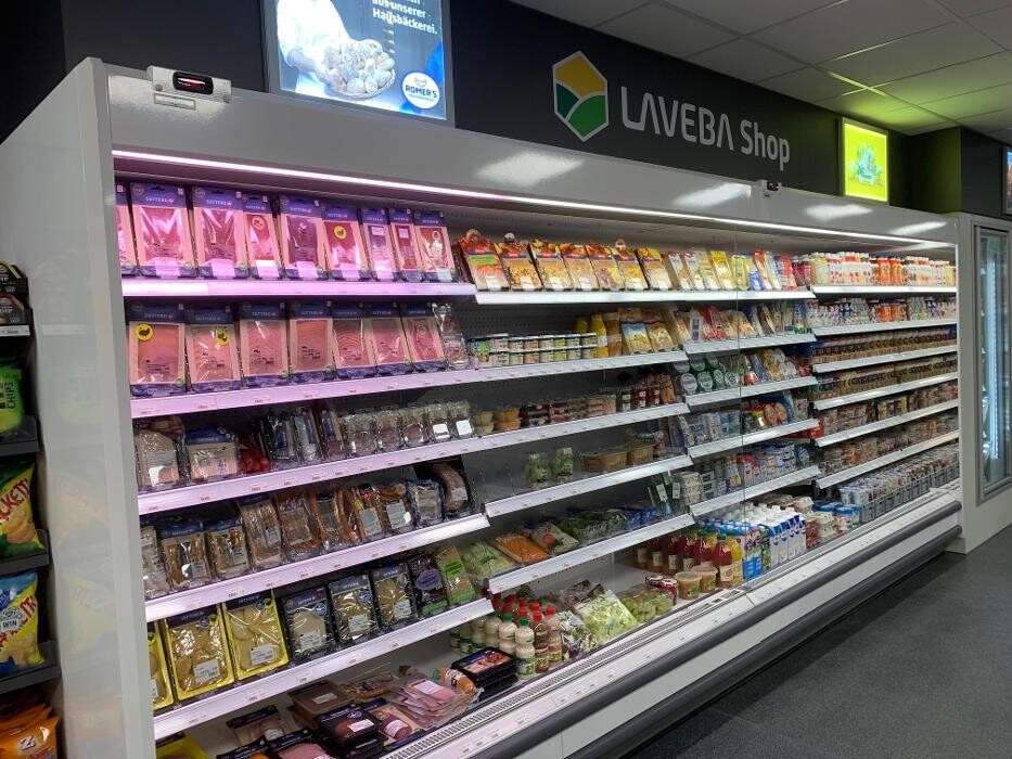 Bilder AGROLA Tankstelle & LAVEBA Shop Bennau